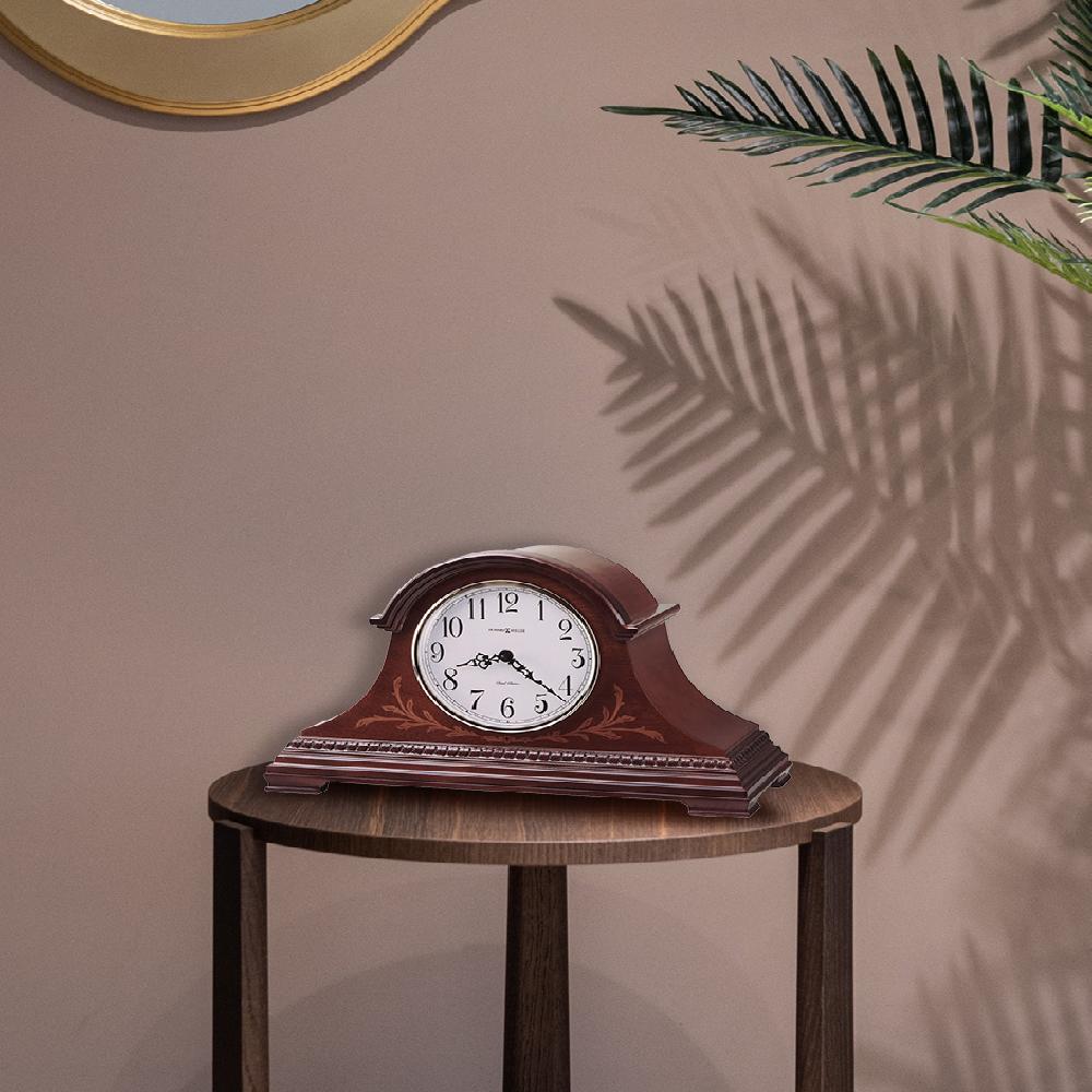 Reloj de mesa con sonería Marquis Howard Miller